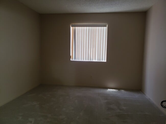 Building Photo - 3771 Desert Marina Dr