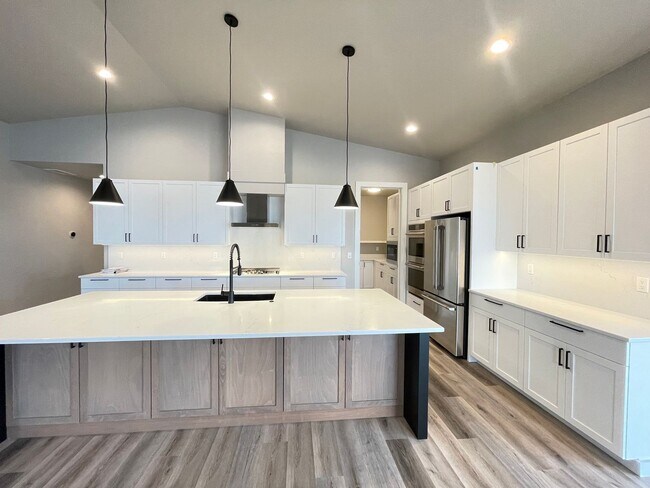 Foto del edificio - Newer Rathdrum Rancher