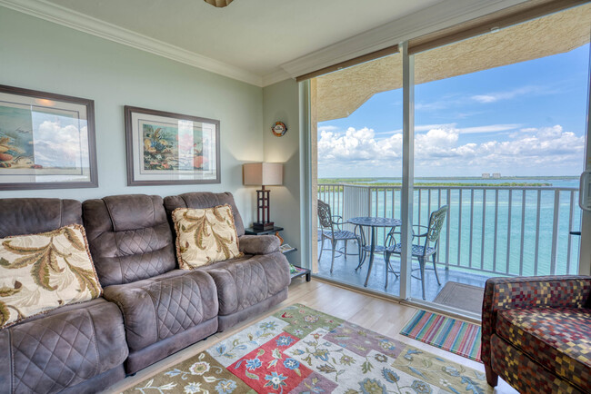 Building Photo - 8771 Estero Blvd