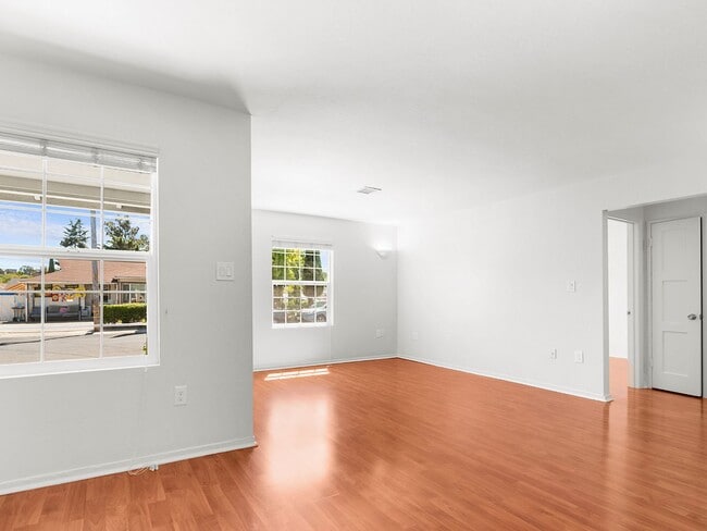 Foto del edificio - Updated single family home