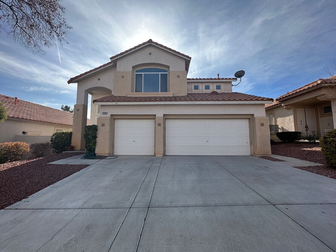 Primary Photo - WESTRIDGE AT SUMMERLIN