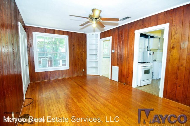 Foto del edificio - 1 br, 1 bath Apartment - 3433 Beverly