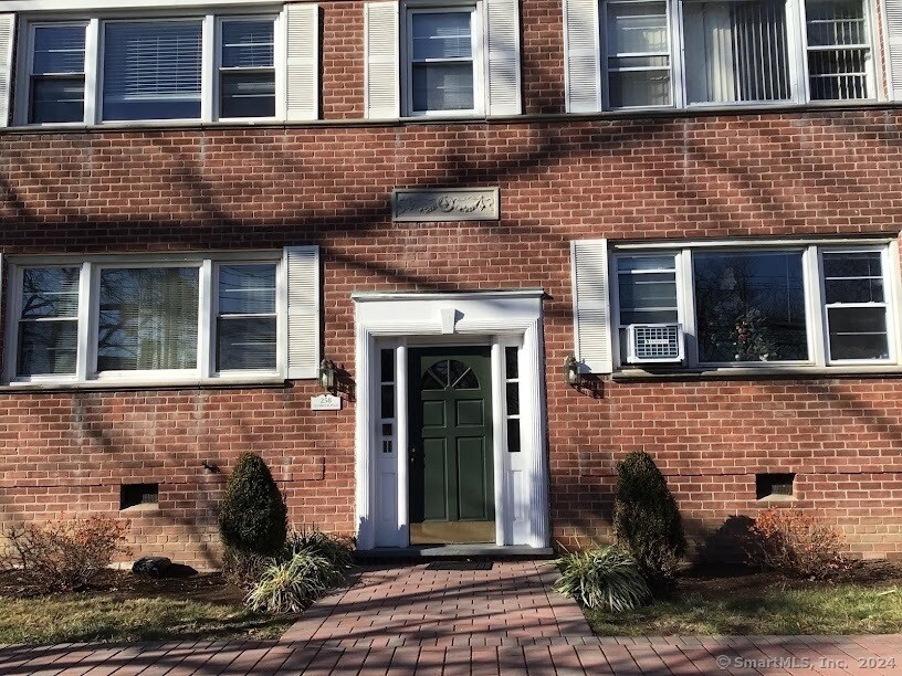Foto principal - 258 Glenbrook Rd