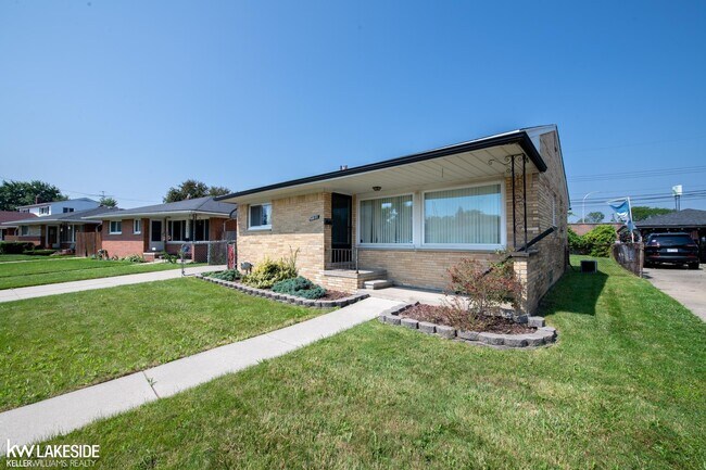 Foto del edificio - 24921 Wood St