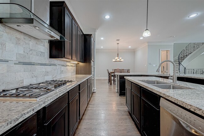 Building Photo - 5226 Kiam St