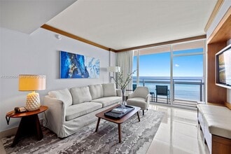 Building Photo - 6801 Collins Ave