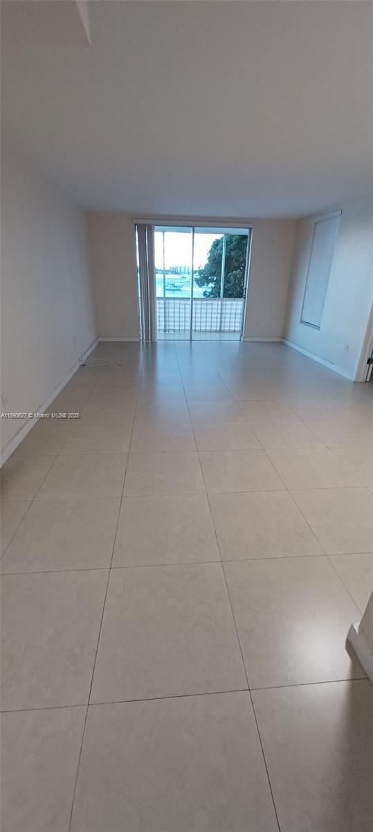 Foto del edificio - 2910 Point E Dr