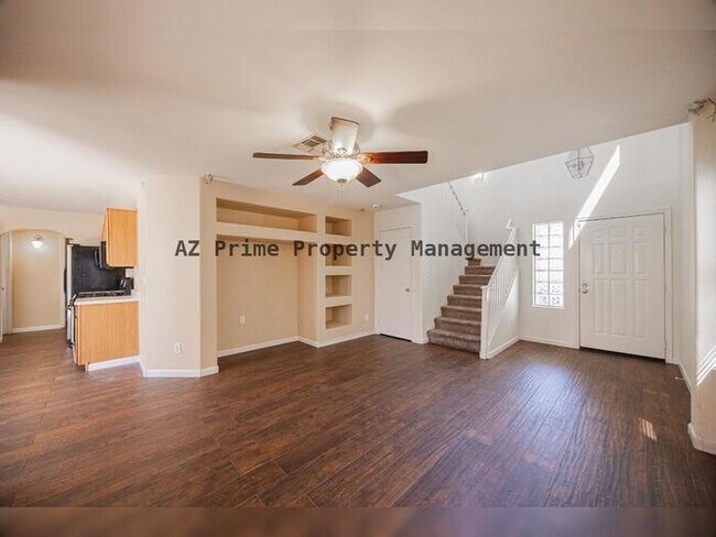 Foto del edificio - 12859 W Cambridge Ave