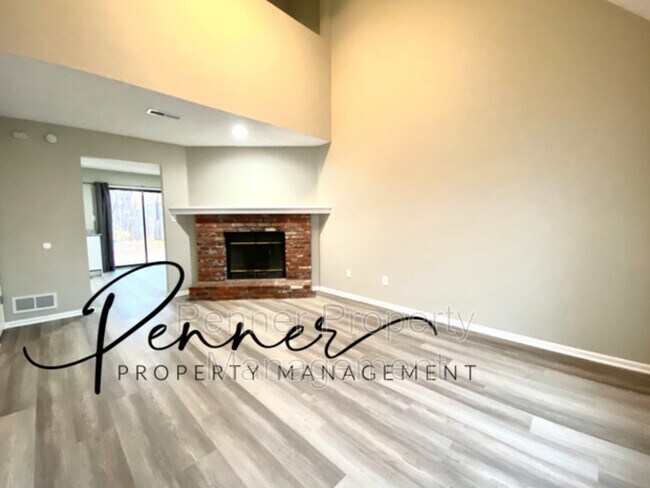 Building Photo - 3609 SW Shrout Creek Dr