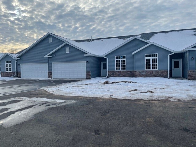 Foto principal - 6110 Jeffers Rd