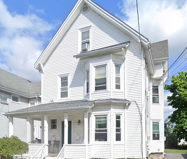 Building Photo - 39 Watts St