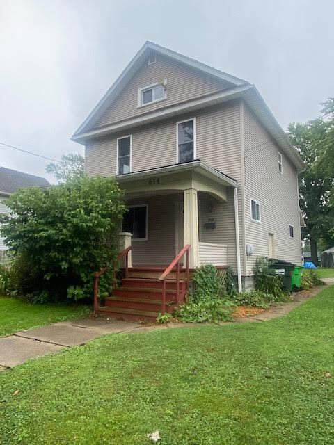 Primary Photo - 614 W Oak St