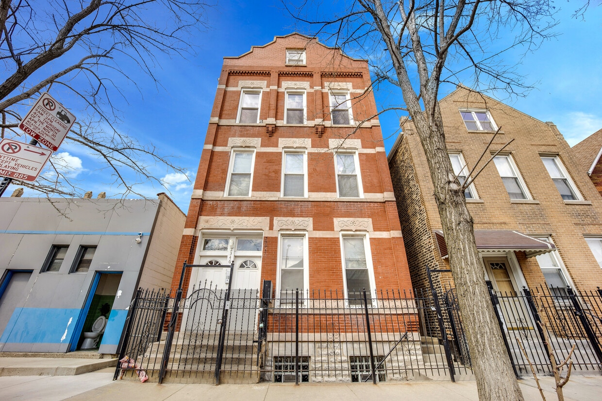 Building Photo - 2346 W 19th St