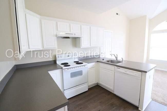 Foto del edificio - Grand Oaks Preserve