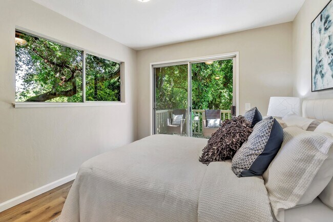 Foto del edificio - Welcome to Refined Country Living in Los G...