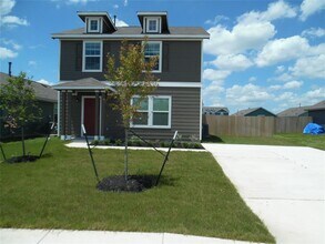 Building Photo - 2307 Tornado Aly