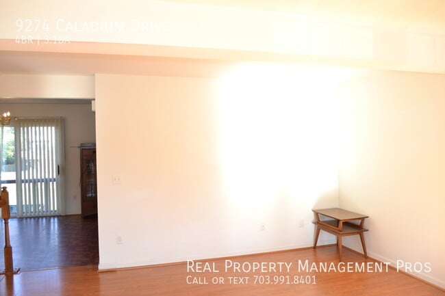 Foto del edificio - 9274 Caladium Dr