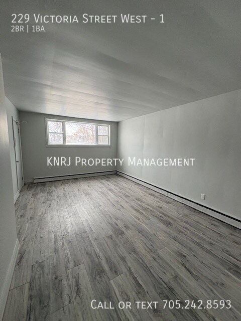 Photo du bâtiment - Two Beddroom Apartment