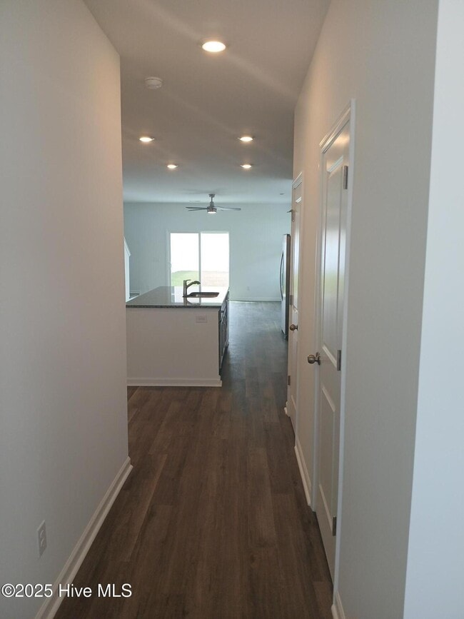 Building Photo - 7110 Fisk Dr