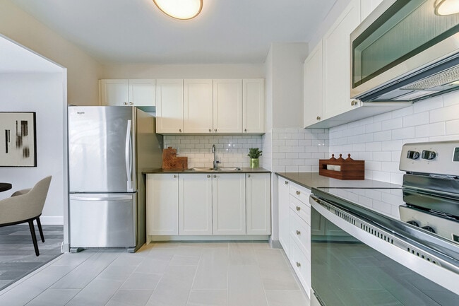 Building Photo - Park Terrace I