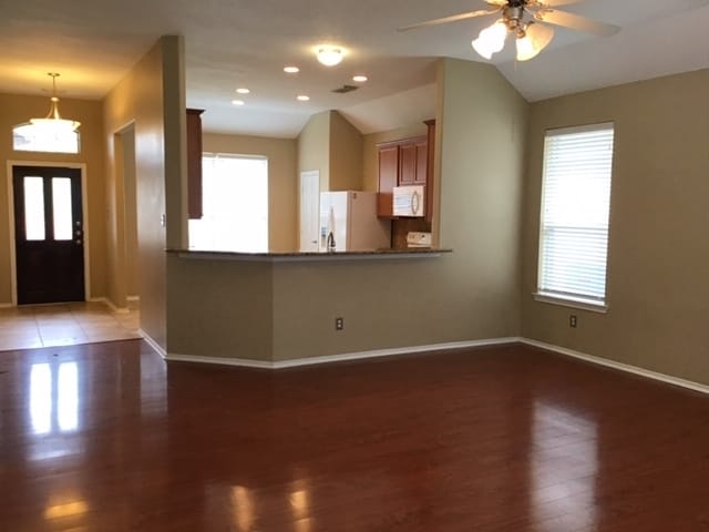 Building Photo - 8723 Rollick Dr