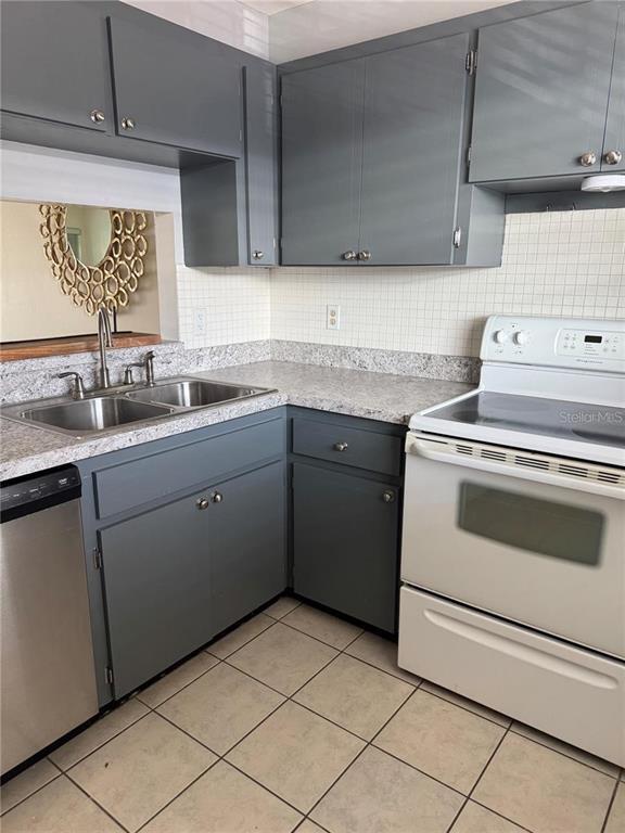 Building Photo - 19029 US Hwy 19 N