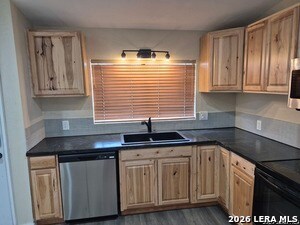 Foto del edificio - 4018 Sunrise Cove Dr