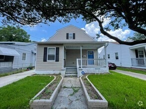 Building Photo - 2530 Keller Ave