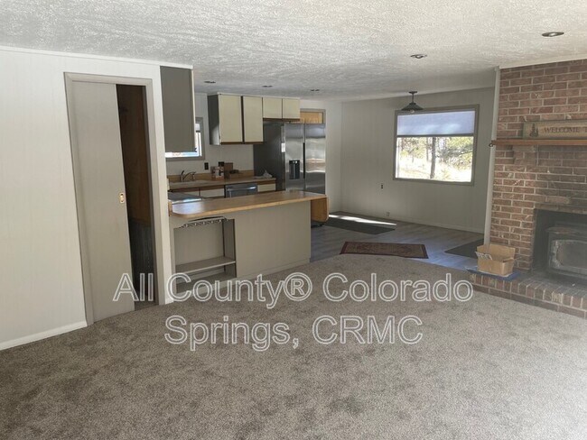 Building Photo - 1409 Old Wagon Rd