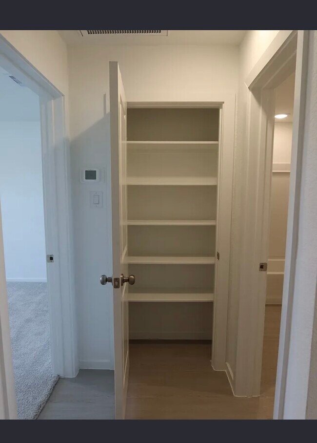 Foto del edificio - 5122 Red Drum Dr