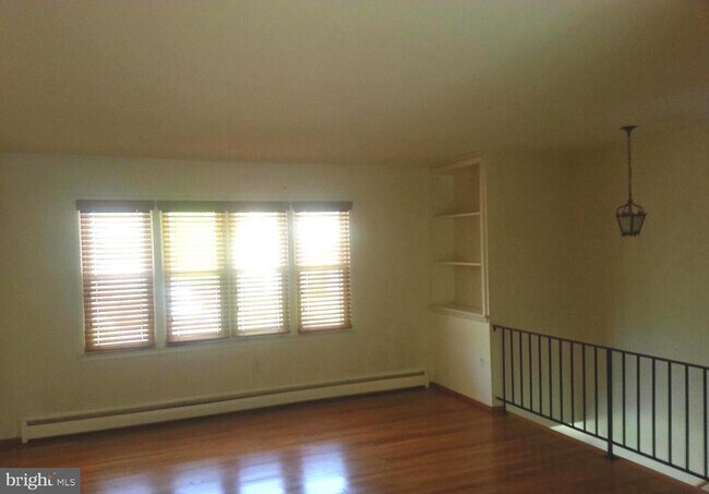 Foto del edificio - 4522 Glendale Rd
