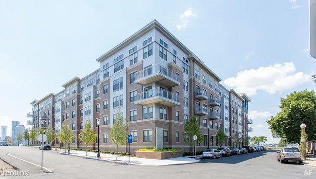 Building Photo - 2 br, 2 bath  - 40 E Pier Dr # 1