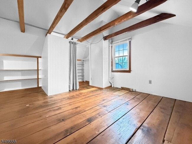 Building Photo - 416 Front St