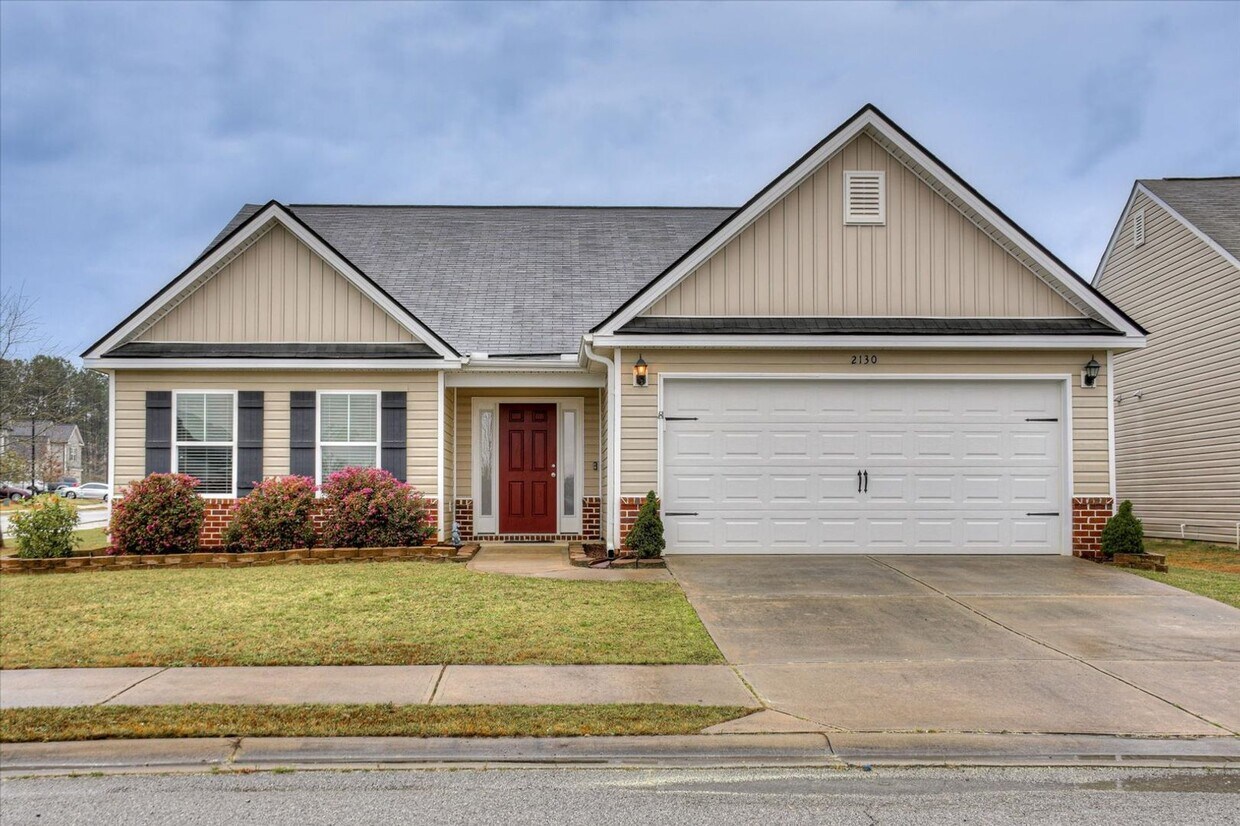 Foto principal - 2130 Kinsale Ave