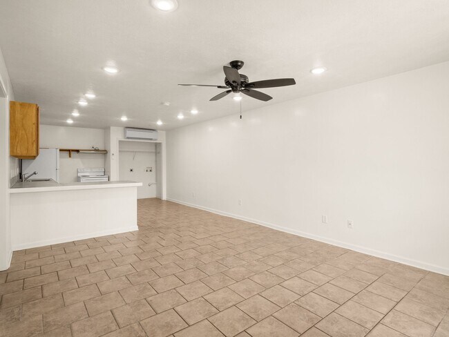 Foto del edificio - 3322 Kingham Rd