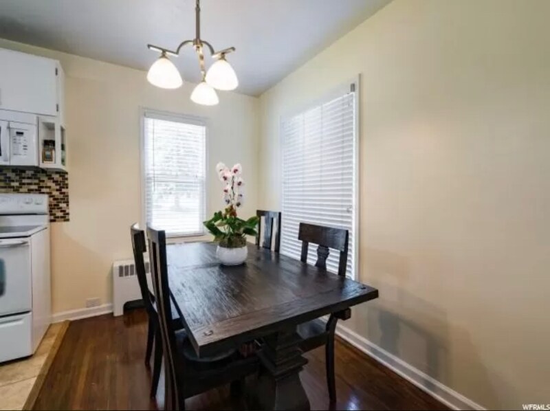 Foto principal - 1070 N Main St