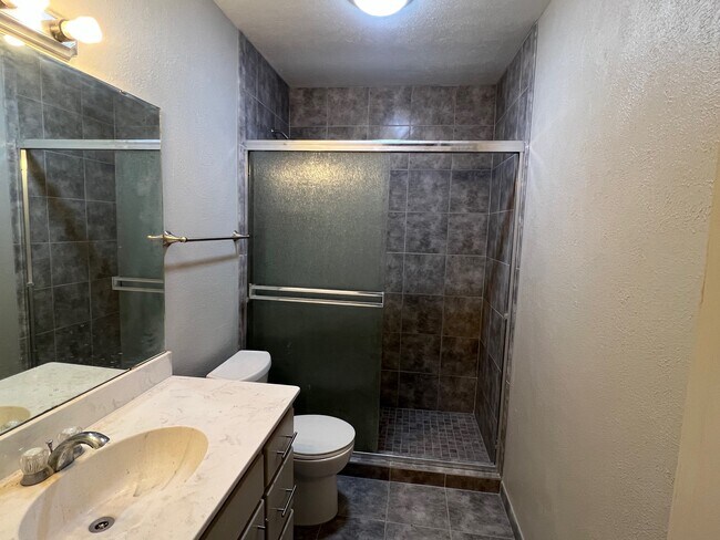 Foto del edificio - 621 Driftwood Trail