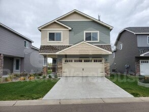 Building Photo - 12110 Hupp St NE