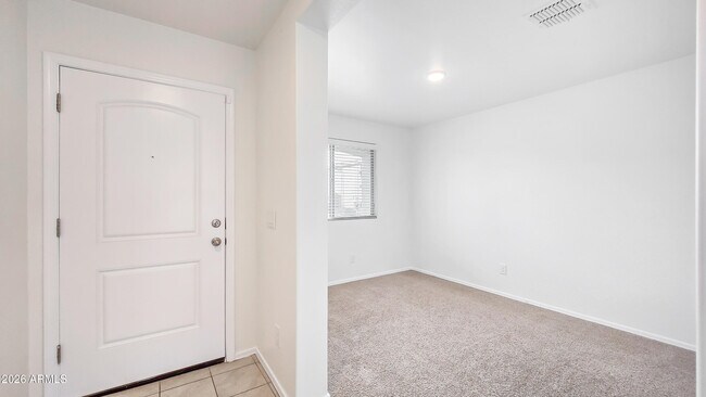 Building Photo - 8562 S 253rd Ave