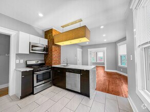 Building Photo - 248 Nicoll St