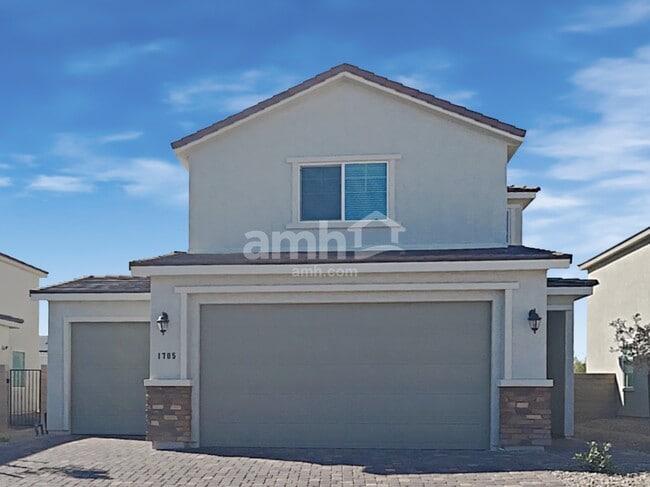 Building Photo - 1705 Viaggio Ave