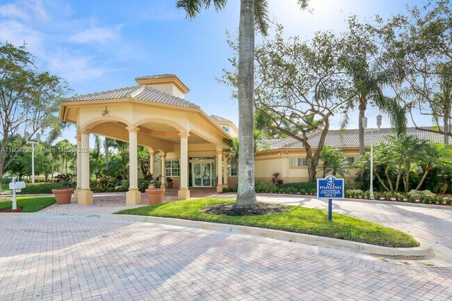 Foto del edificio - 17050 NW 22nd St
