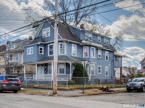 Building Photo - 373 Wood Ave