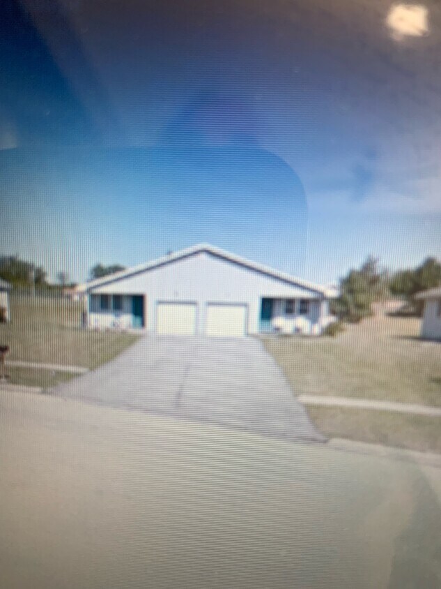 Primary Photo - 308 Sterling Hill Dr