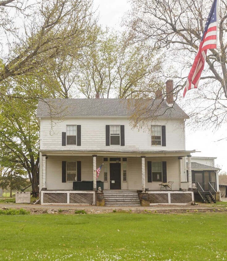 Primary Photo - 1825 U.S. 9