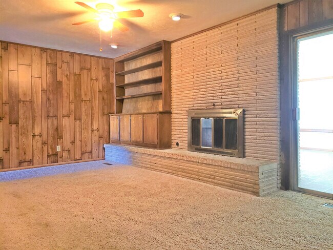 Foto del edificio - 301 S Ranchwood Manor Dr