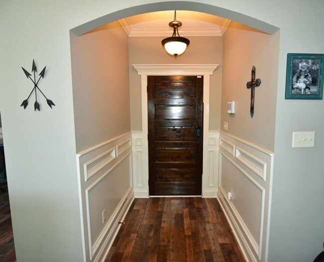 Foto del edificio - Stylish 3BD/2BA Home with Spacious Yard ne...