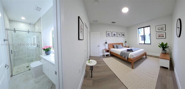 Building Photo - 1313 NW 6th Ave Unit A