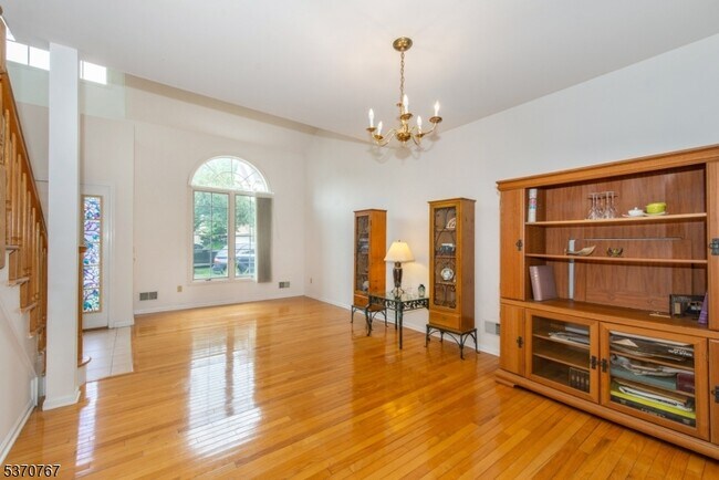 Foto del edificio - 1032 Smith Manor Blvd