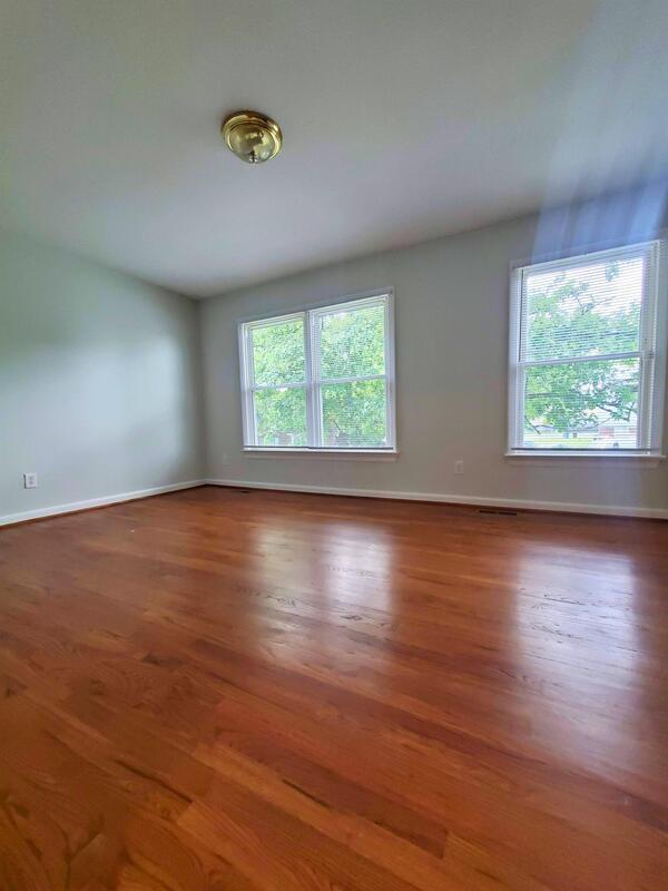 Building Photo - 3313 Weeping Willow Ln